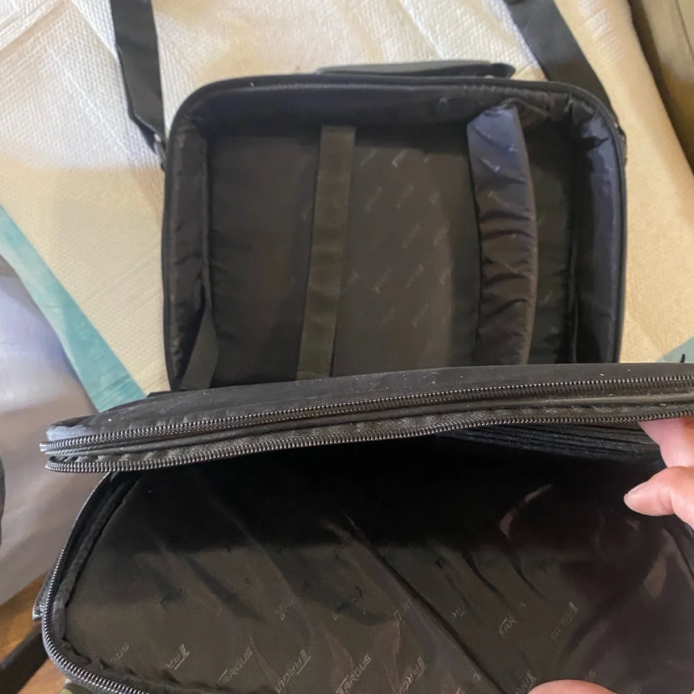 Targus Black Men's office supply bag